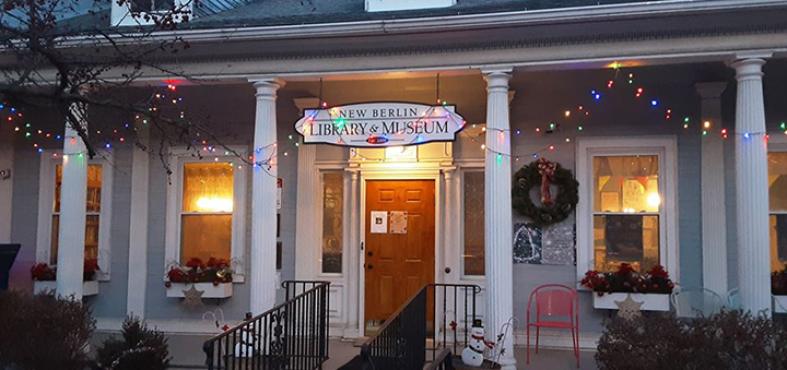 New Berlin Library will host Village of New Berlin Christmas Celebration this weekend